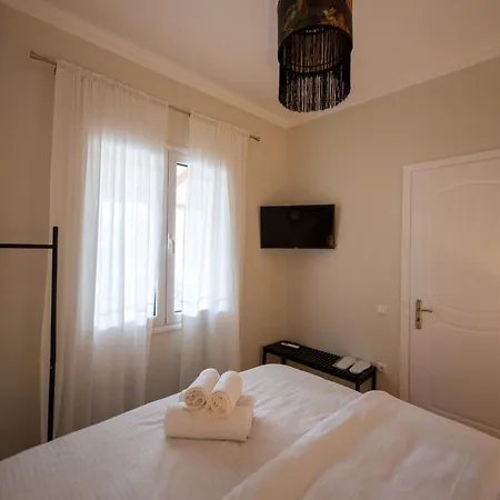 Tsagris Apartament Ejo